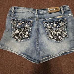 Platinum Plush Studded Skull Jean Shorts Size XL Some Stretch Marks On Butt
